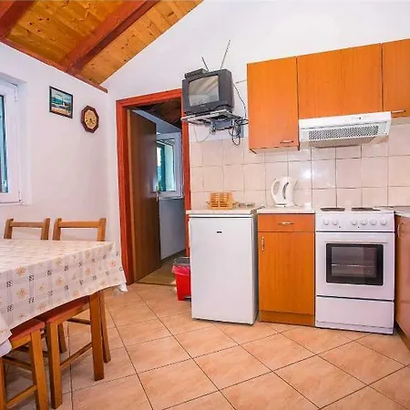 Seljacka Kuca 3* Гата