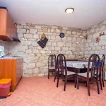 Seljacka Kuca Hotel 3*